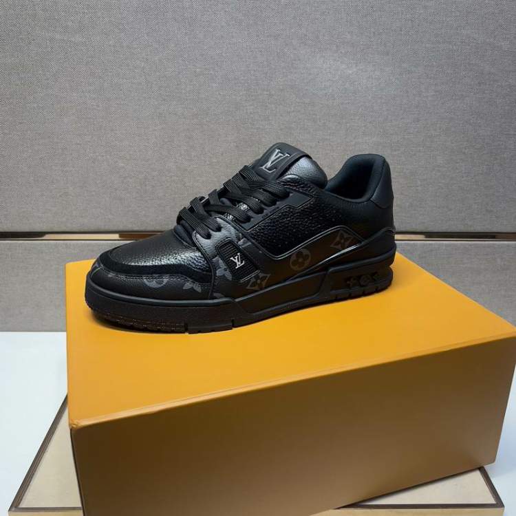 Picture of Louis Vuitton Shoes _SKULVsz35-44hnh030616249